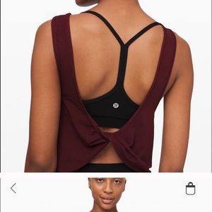 Lululemon twist back muscle tank never worn